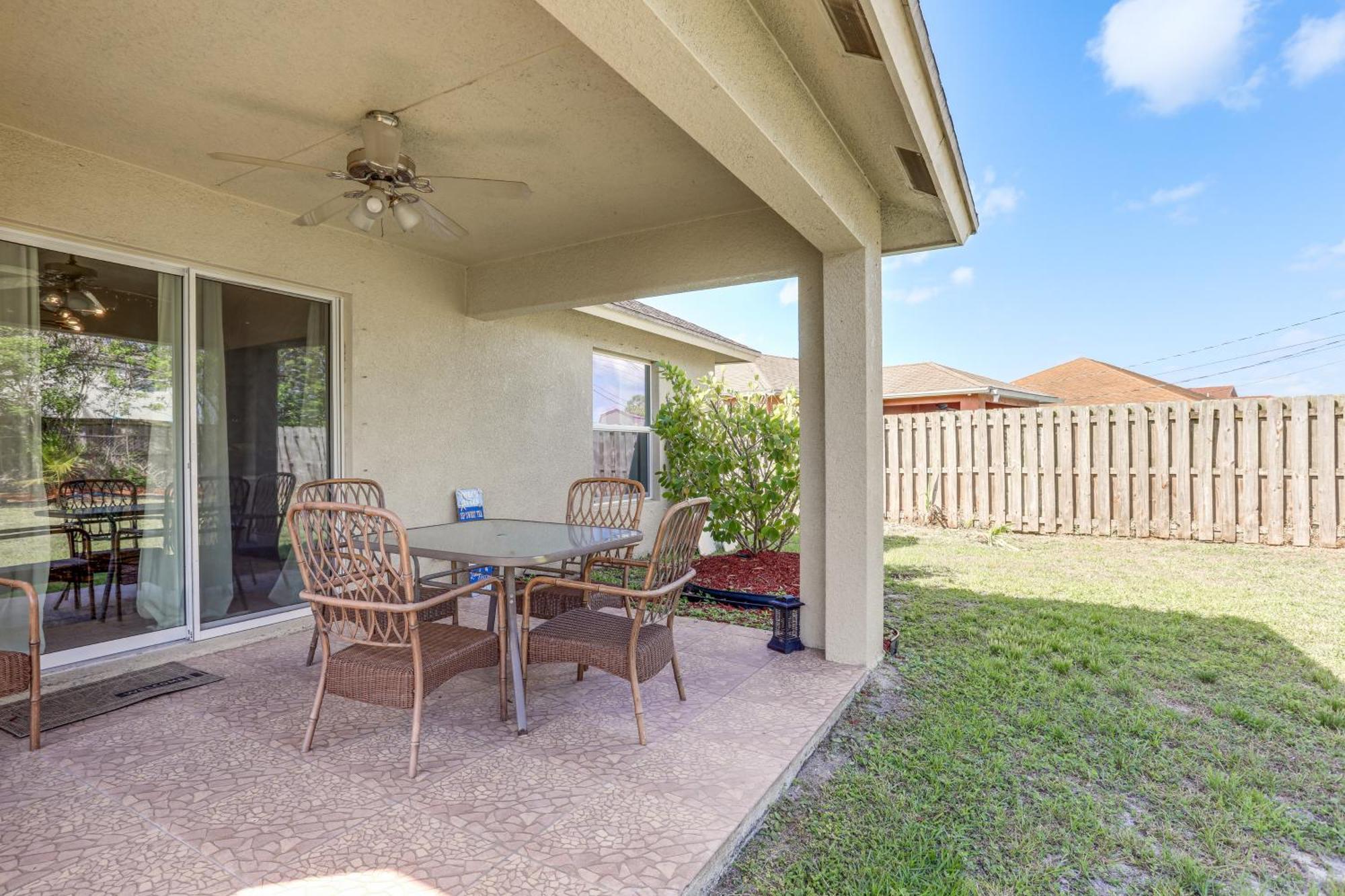 Port St Lucie Home With Above-Ground Pool And Grill Carlton Exterior photo